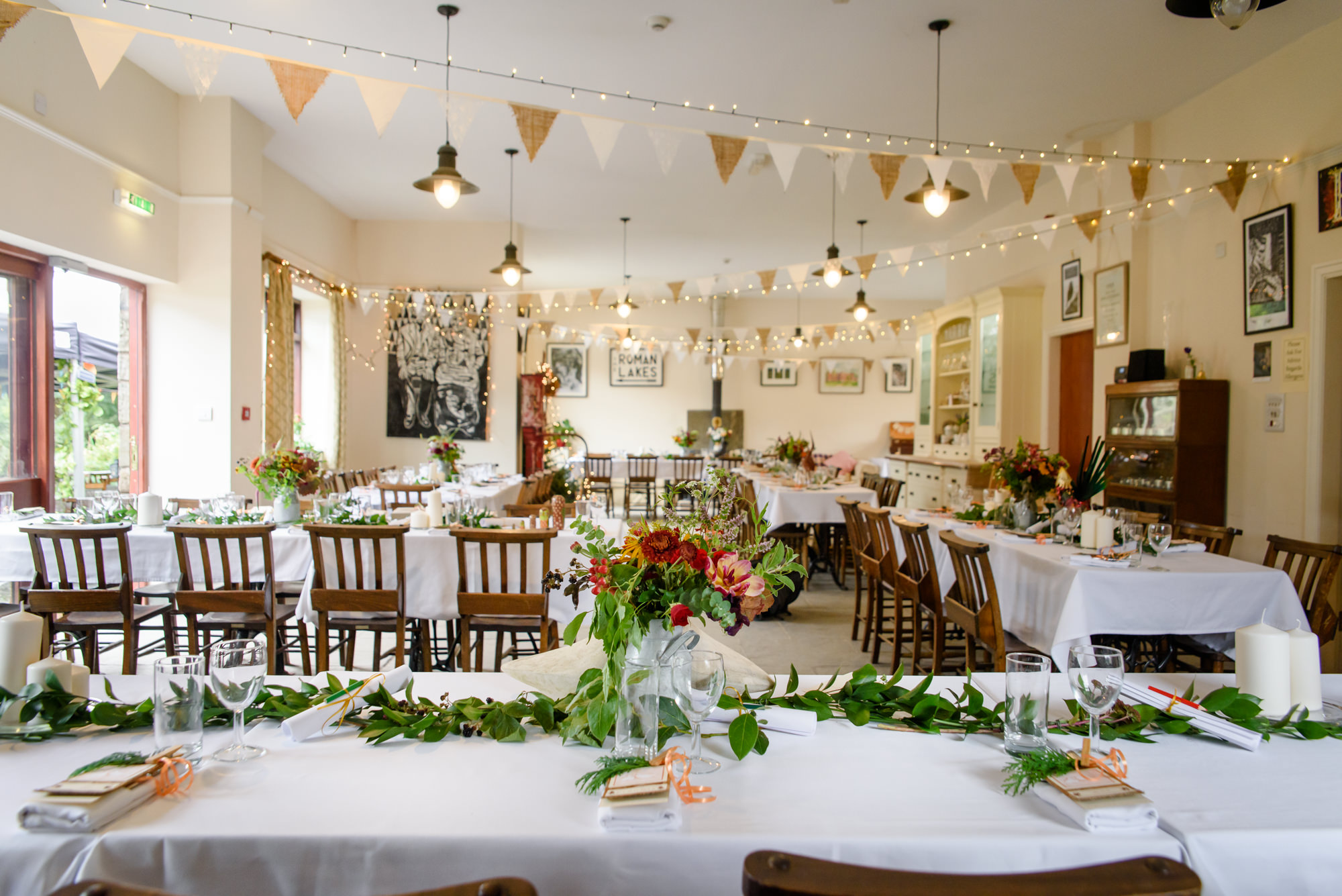 DIY table setting at the Roman Lakes in Marple