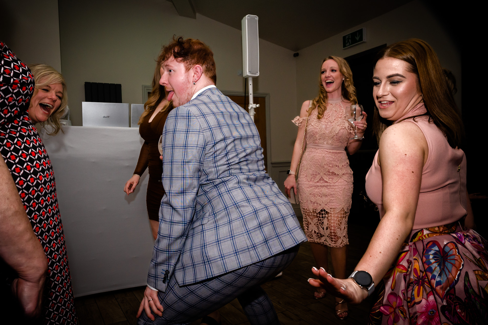 guest twerking on the dancefloor