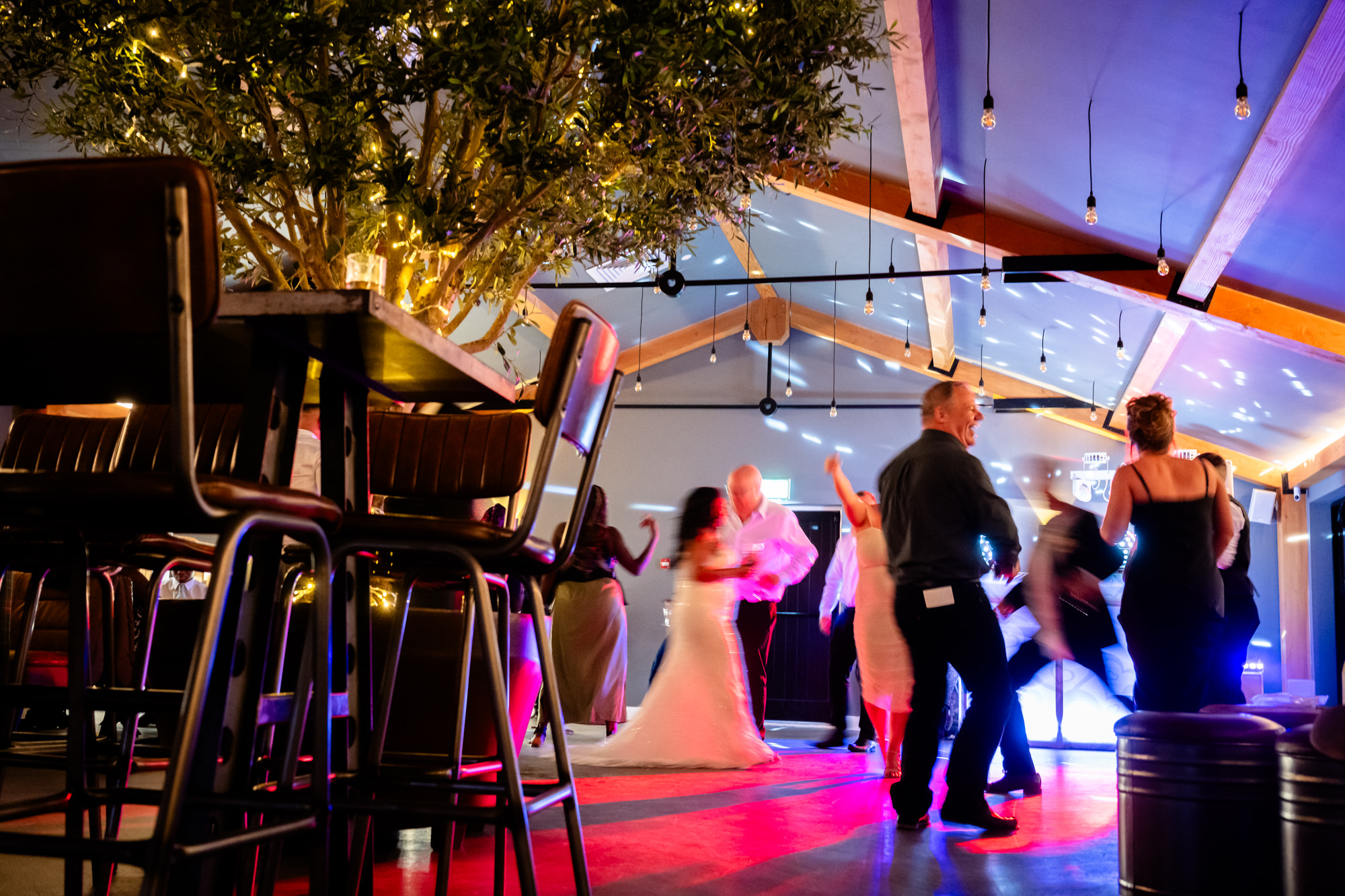 Hanbury barns dancefloor